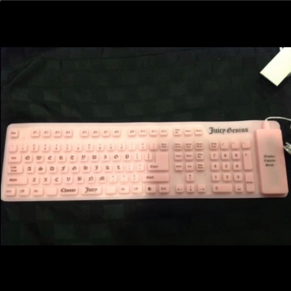 Juicy Couture Pink Y2K FEXI KEYBOARD TRAVEL SCHOOL WORK - Picture 4 of 9